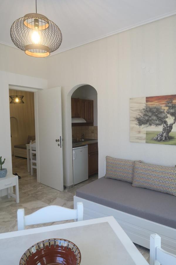 Maria Suites Platanés Exteriör bild