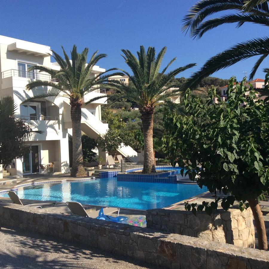 Maria Suites Platanés Exteriör bild