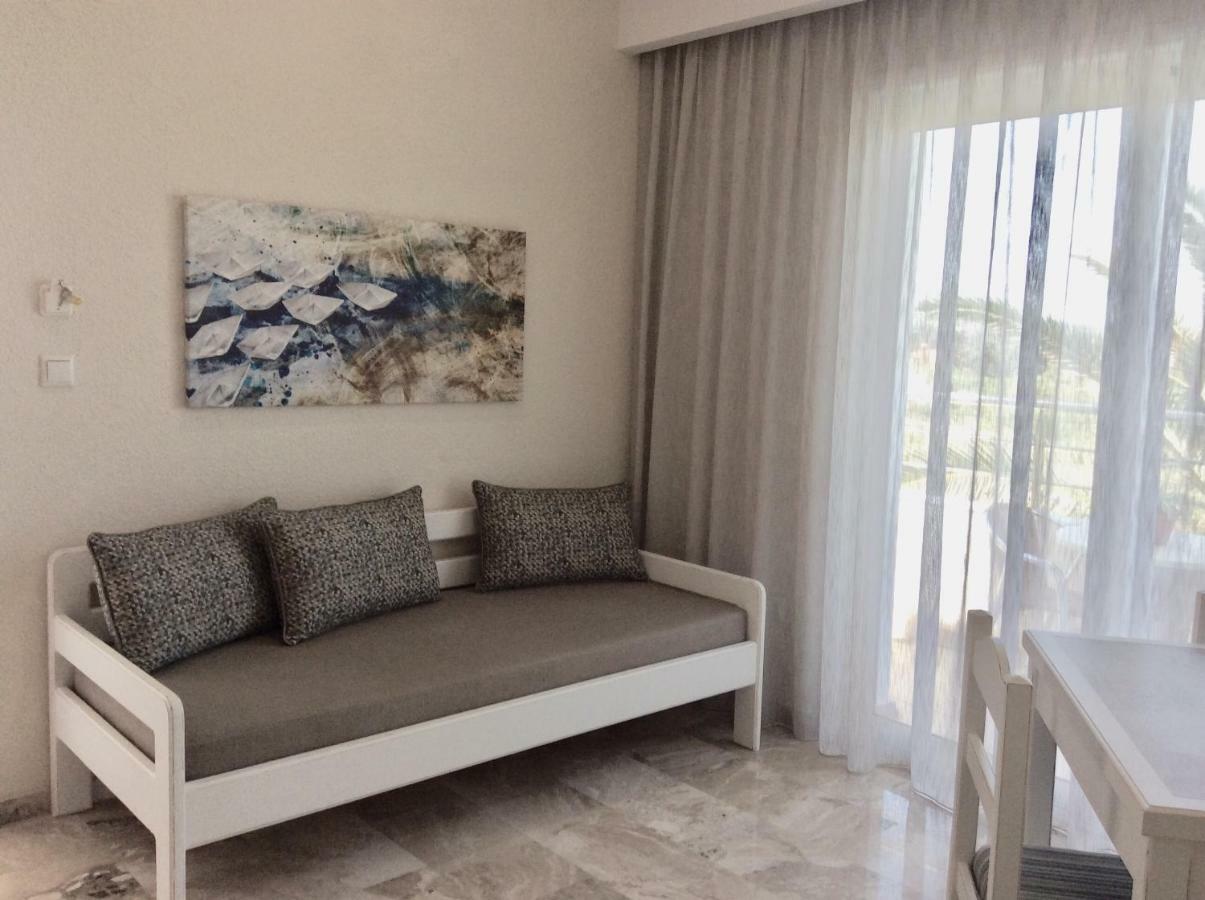 Maria Suites Platanés Exteriör bild