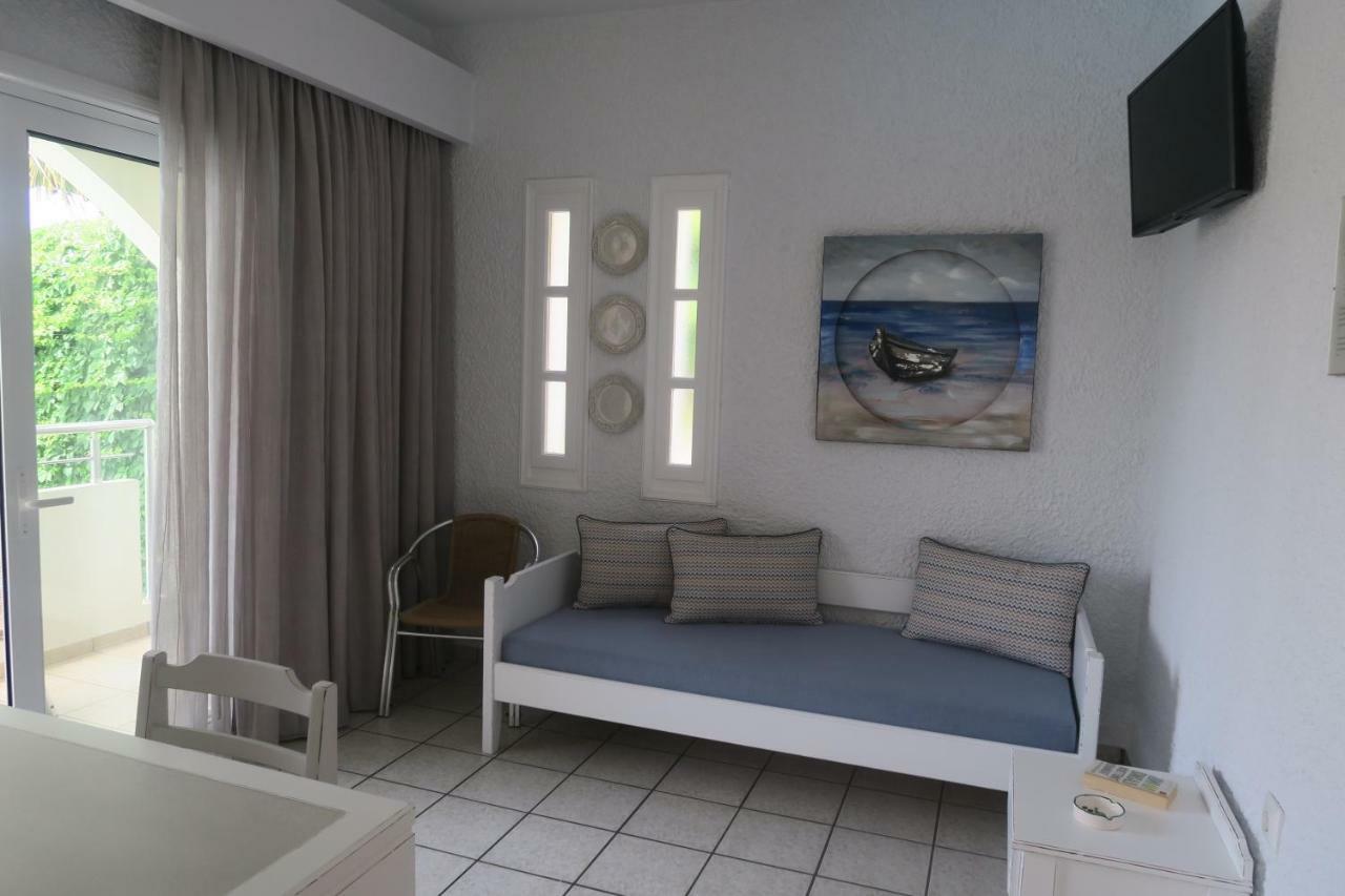 Maria Suites Platanés Exteriör bild